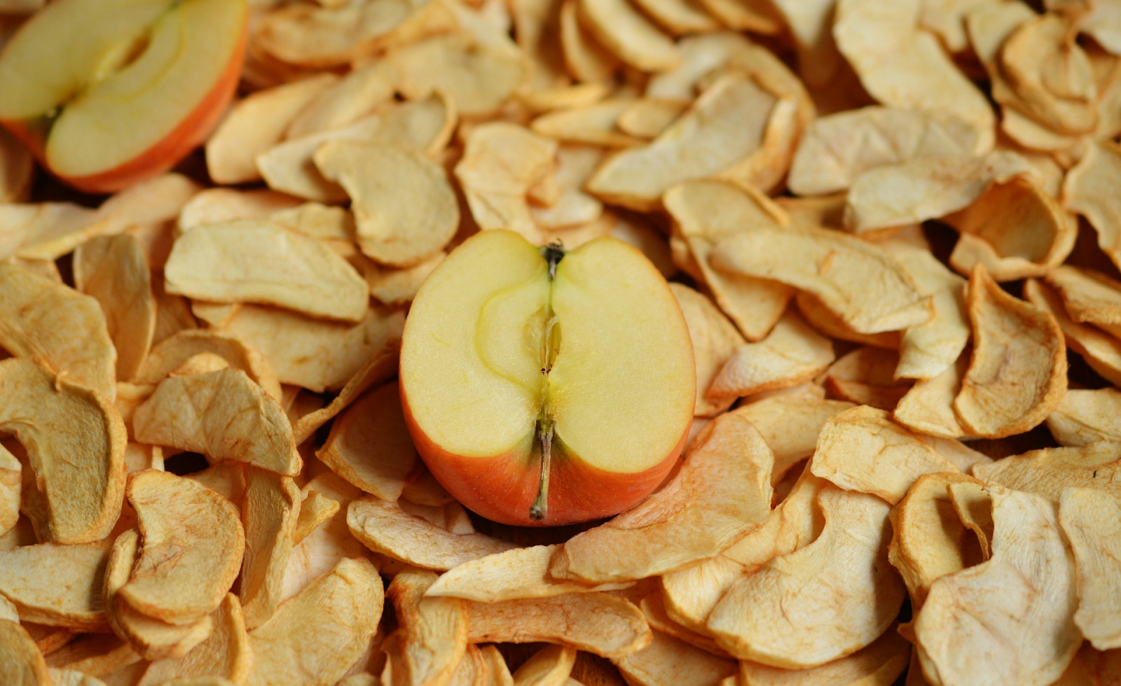 How to Dehydrate Fruit
